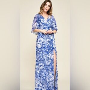 Tadashi Shoji petunia crinkle blue white chiffon maxi side slit sz 12 bdf18375l